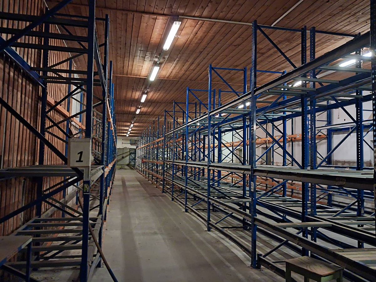 Pronájem skladového prostoru 200 m² – fotografie 3