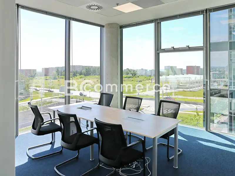 Pronájem kanceláře 349 m², Brno – náhled fotky 1