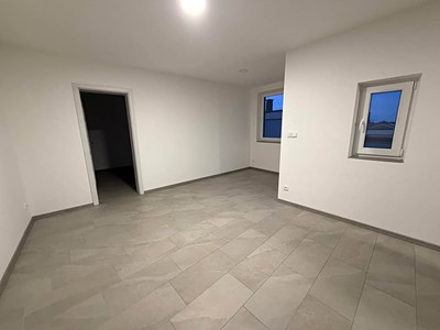 Pronájem bytu 2+kk 42 m² — photo 3