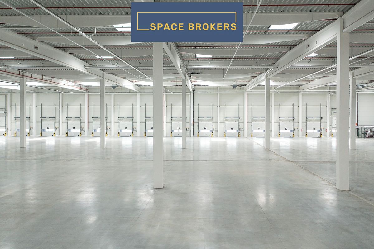 Pronájem skladového prostoru 1436 m² – fotografie 4