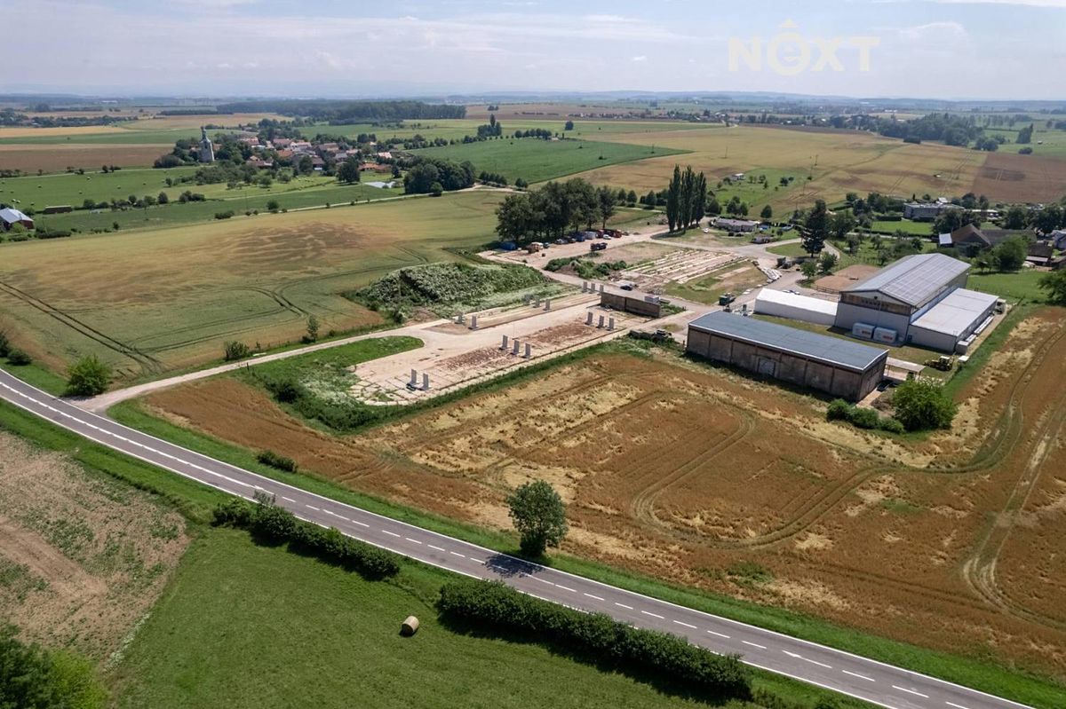 Prodej komerčního pozemku 37785 m²
