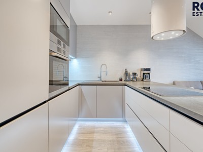 Pronájem bytu 3+kk 80 m² (Podkrovní)