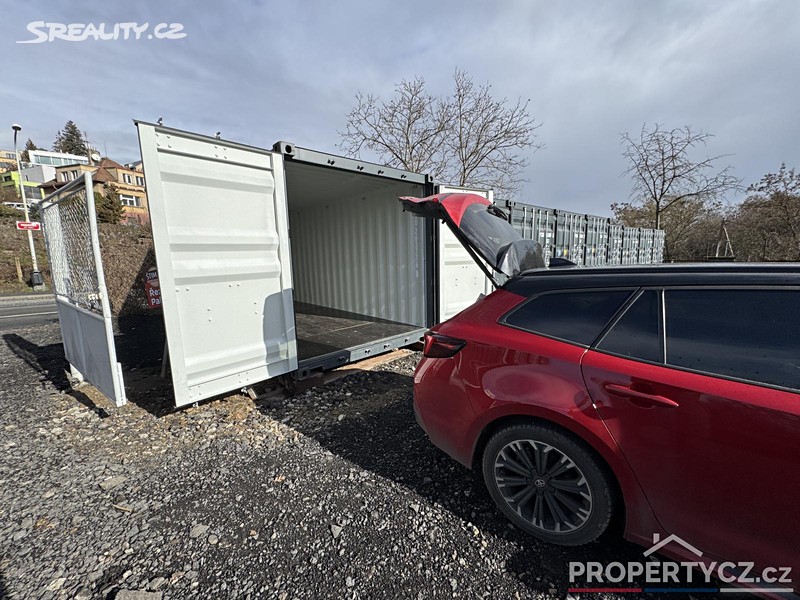 Pronájem skladového prostoru 28 m², Praha