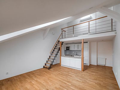 Pronájem bytu 2+kk 72 m²