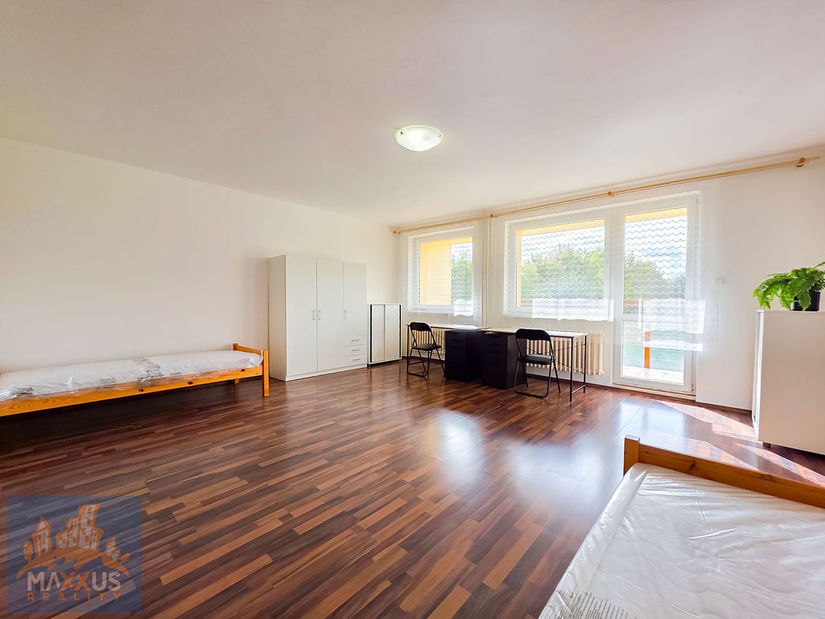Pronájem  pokoje 30 m²