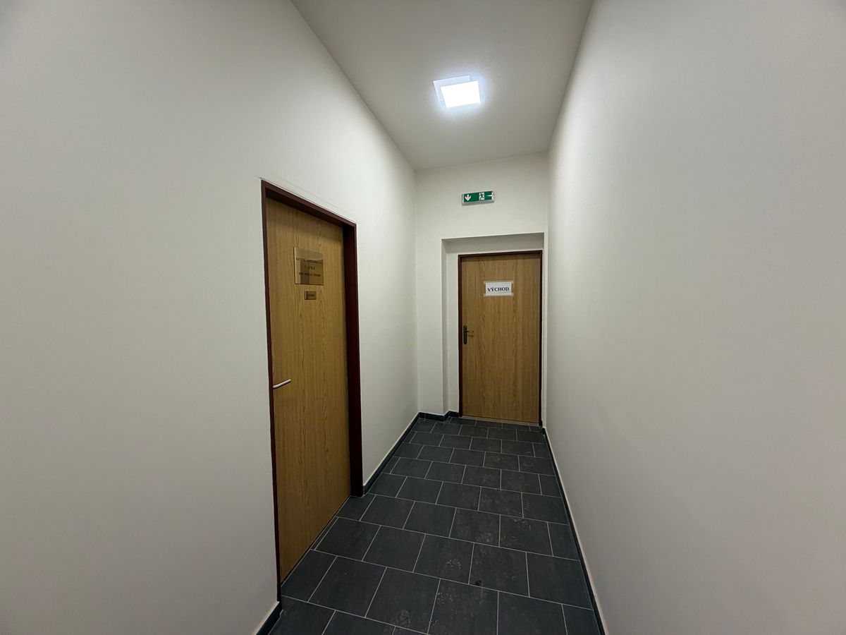 Pronájem ordinace 34 m² – fotografie 5