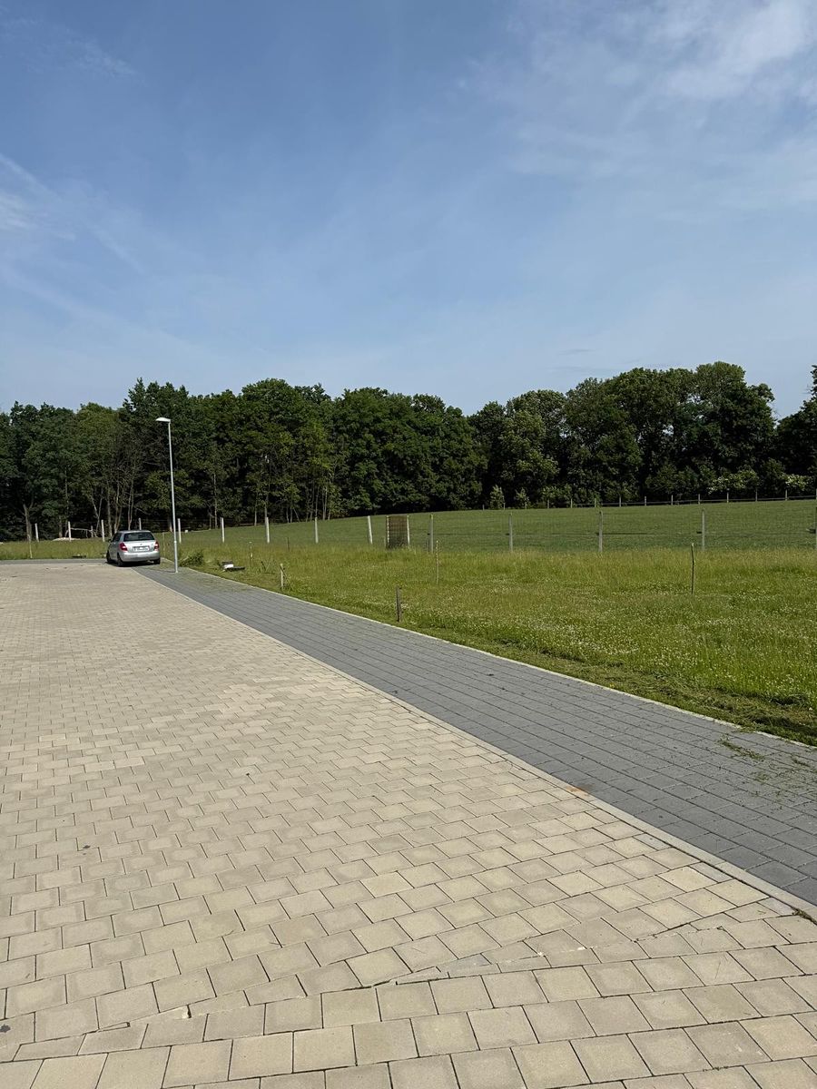 Prodej stavebního pozemku 1018 m² – fotografie 3