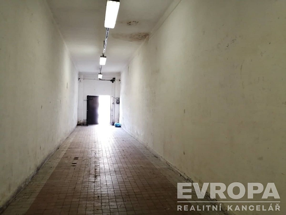 Pronájem skladového prostoru 120 m² – fotografie 3