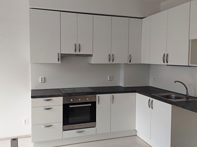 Pronájem bytu 1+kk 35 m²