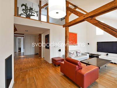 Pronájem bytu 5+kk 210 m²