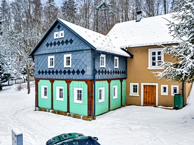 Prodej  rodinného domu 209 m², pozemek 3 044 m²