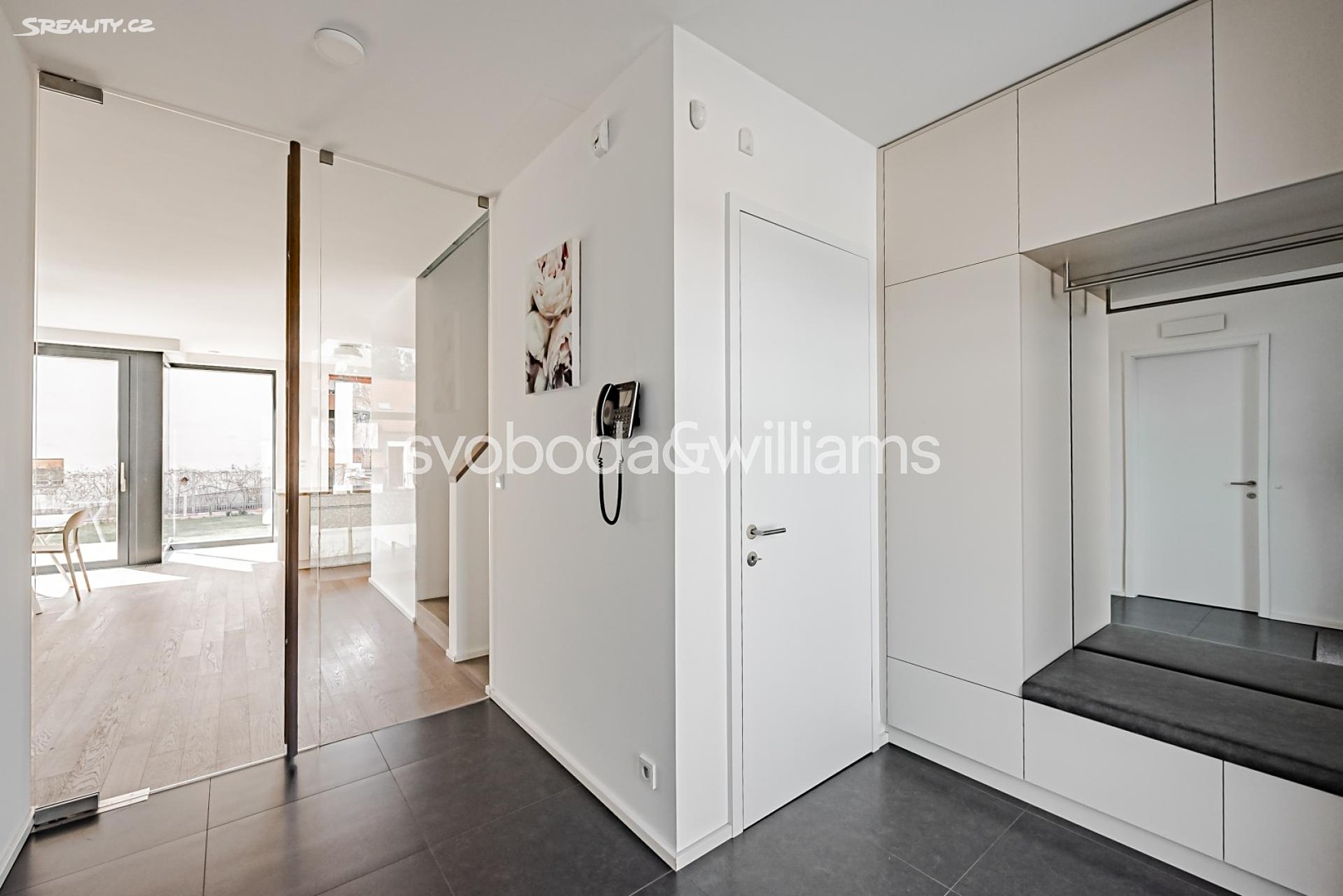Prodej  rodinného domu 214 m², pozemek 210 m² – další