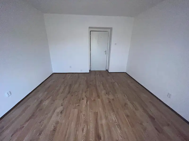 Pronájem bytu 1+kk 27 m², Ústí nad Labem – náhled fotky 3