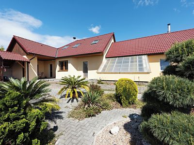 Prodej rodinného domu 159 m², pozemek 7479 m²