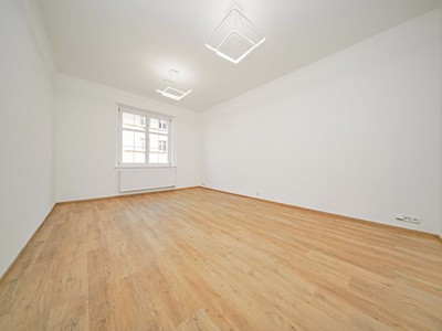 Pronájem bytu 2+kk 54 m²