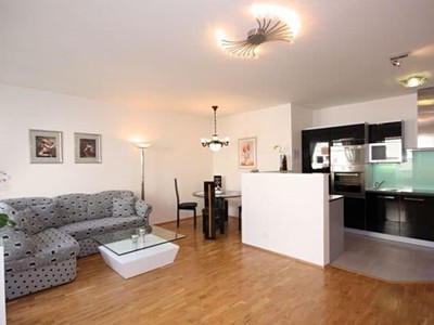 Pronájem bytu 3+kk 86 m²