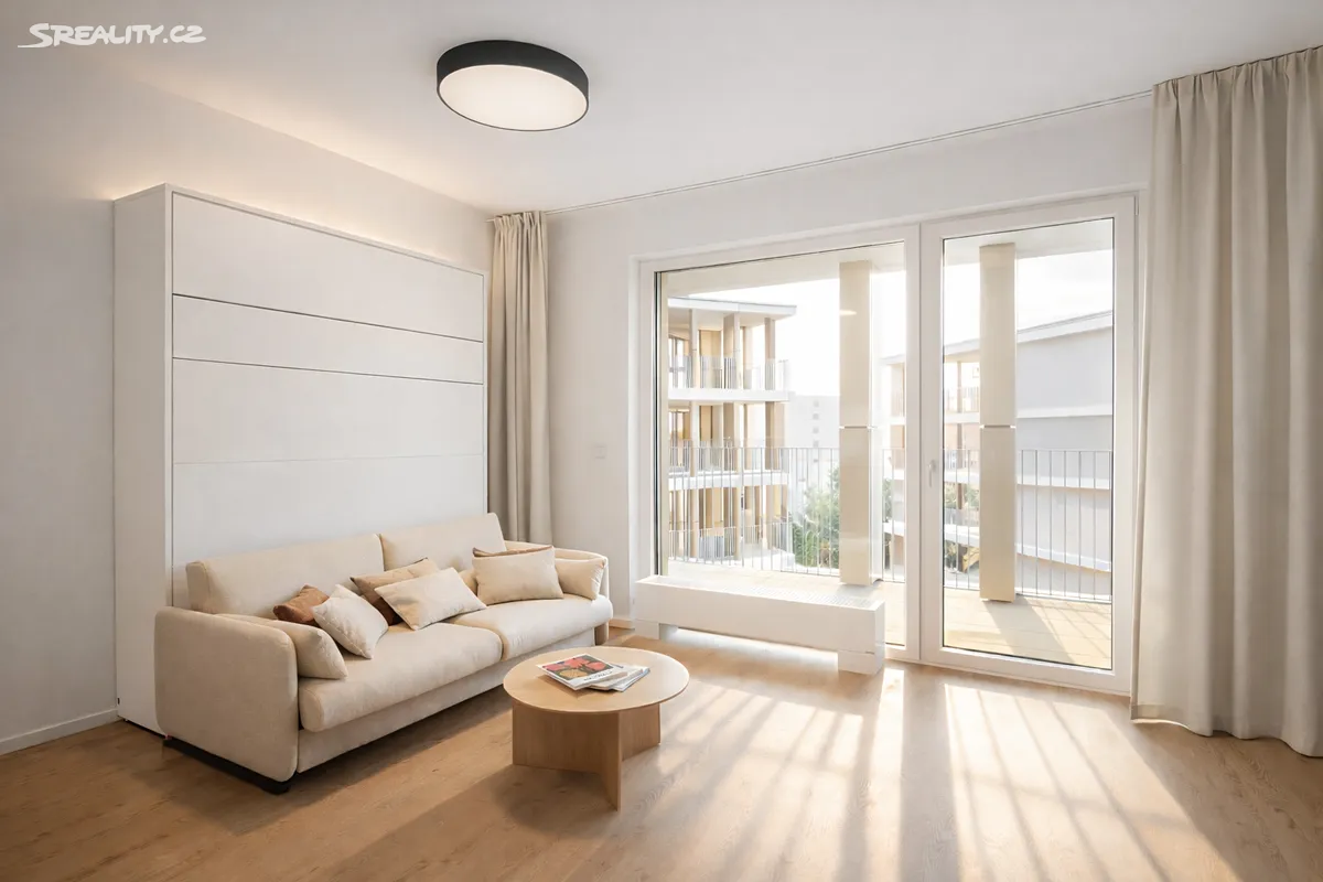 Pronájem bytu 1+kk 33 m², Praha