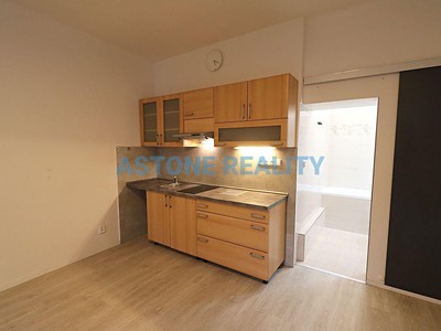 Pronájem bytu 1+kk 39 m²