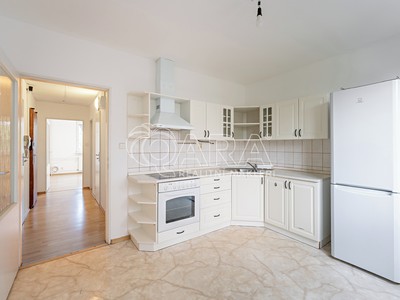 Pronájem bytu 2+1 52 m² (Jednopodlažní)