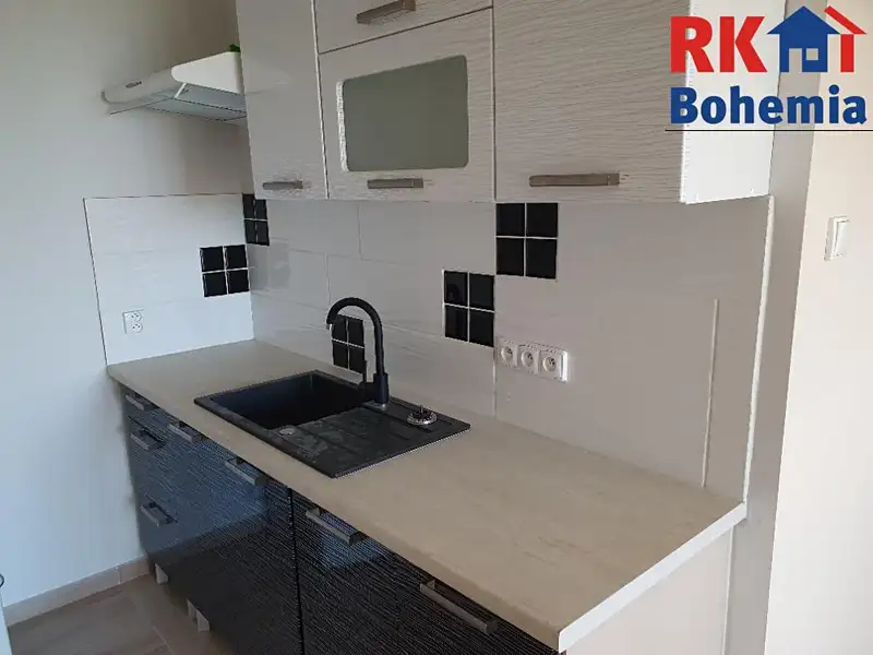Pronájem bytu 2+kk 40 m², Litvínov – náhled fotky 2