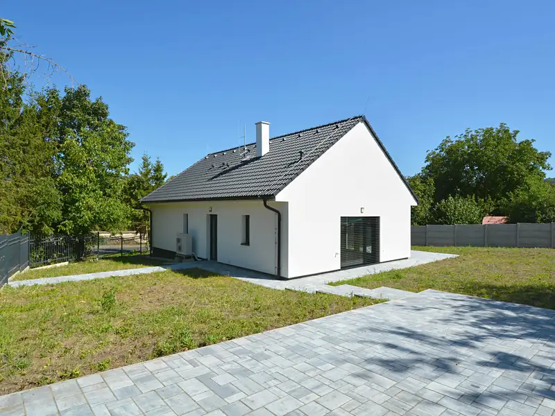 Prodej rodinného domu 92 m², pozemek 841 m², Malíkovice – náhled fotky 2