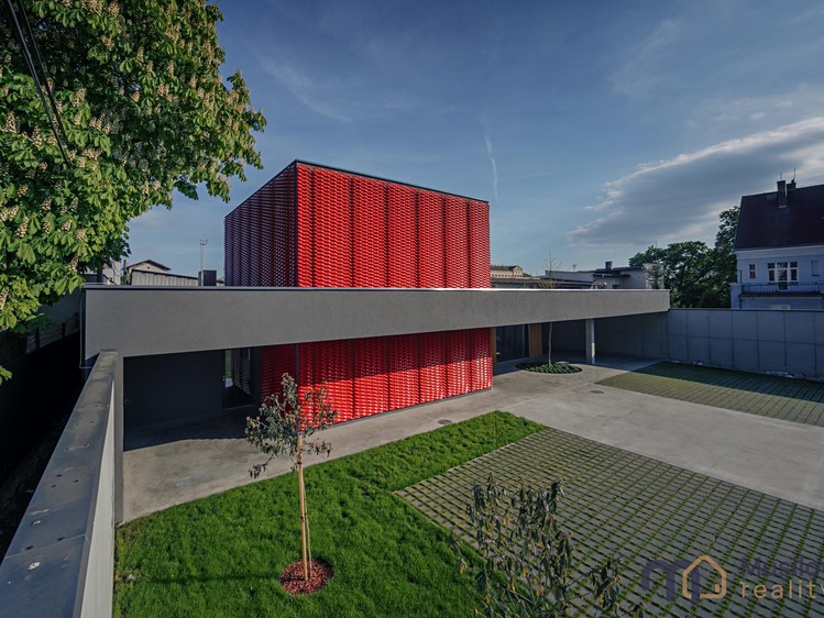 Комерційне приміщення на продаж, 243 м² (21 з 29)