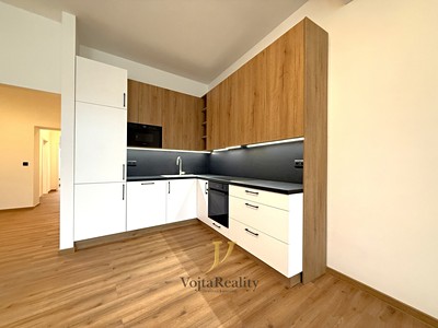 Pronájem bytu 3+kk 74 m²