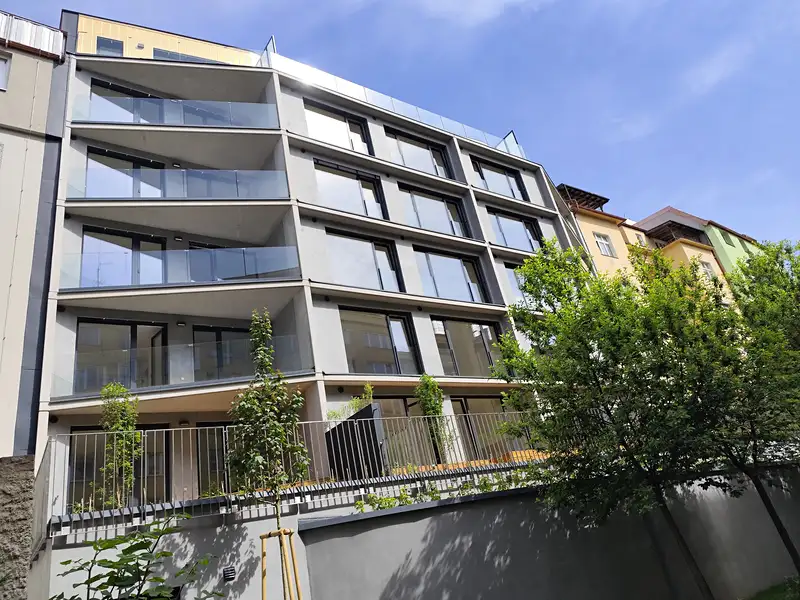 Pronájem bytu 2+kk 63 m², Praha – náhled fotky 2