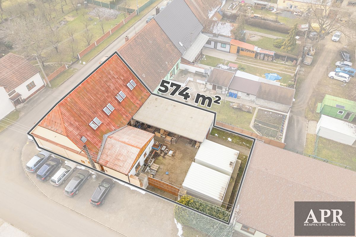 Prodej výrobní haly, prostoru 403 m²