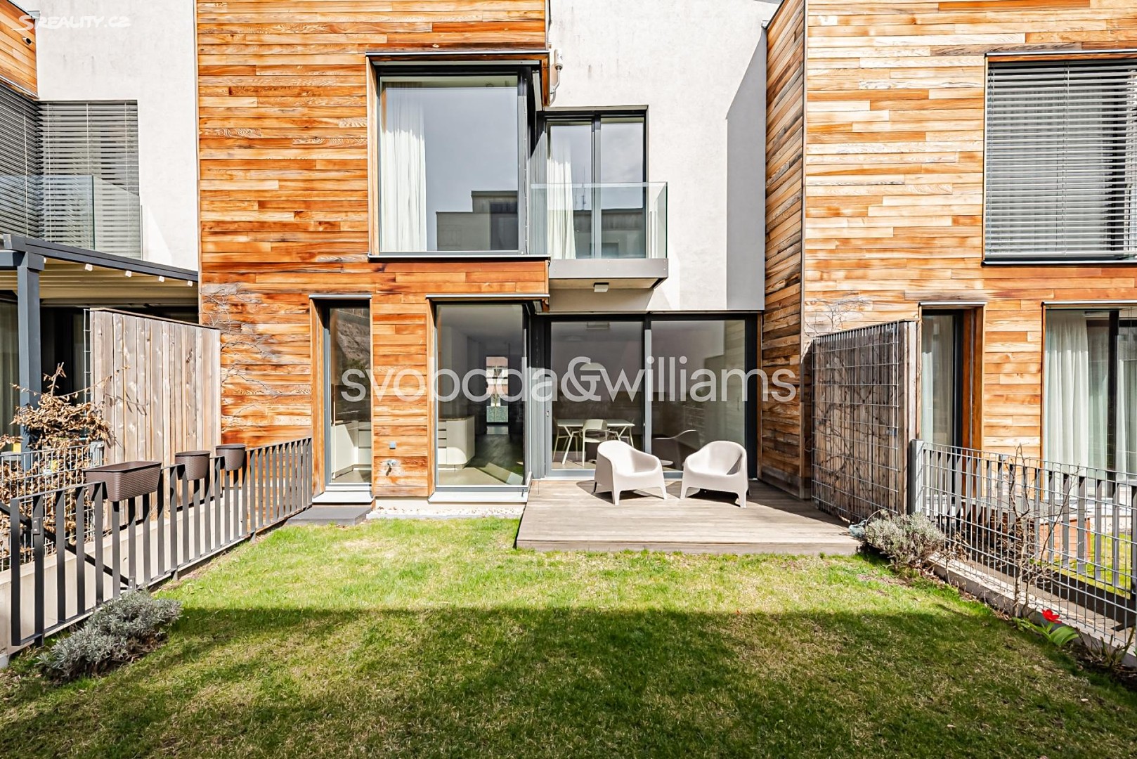 Prodej  rodinného domu 214 m², pozemek 210 m² – pohled 4