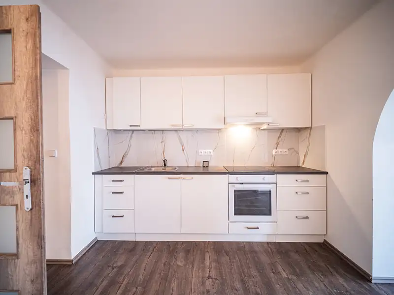 Prodej bytu 3+kk 75 m², Broumov – náhled fotky 1