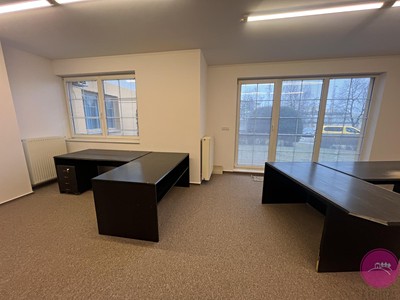 Pronájem kanceláře 102 m² — photo 5