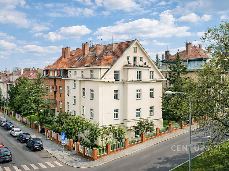 Velvarská 4