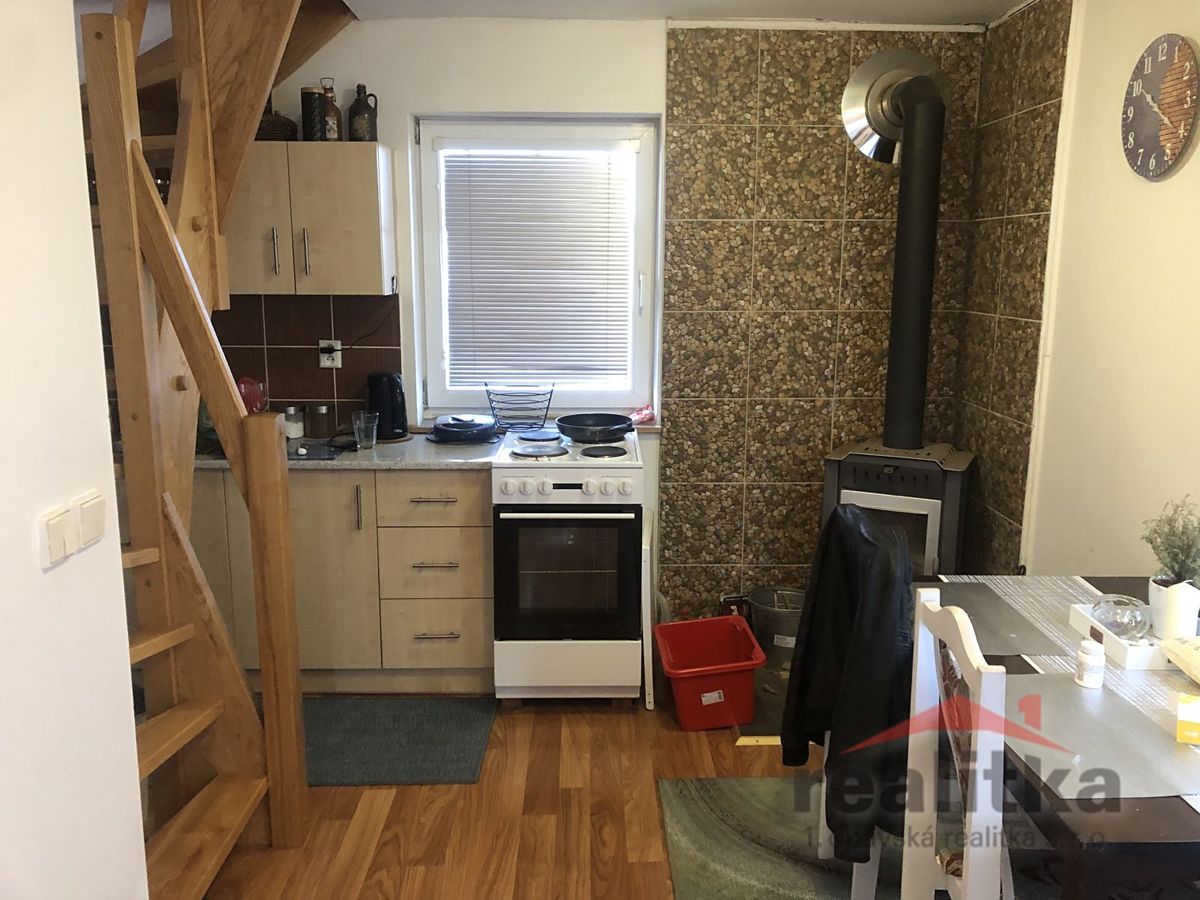 Pronájem bytu 2+kk 48 m² – fotografie 4