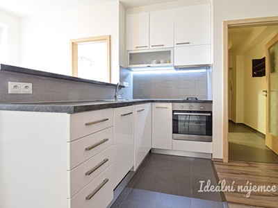 Pronájem bytu 2+kk 39 m²
