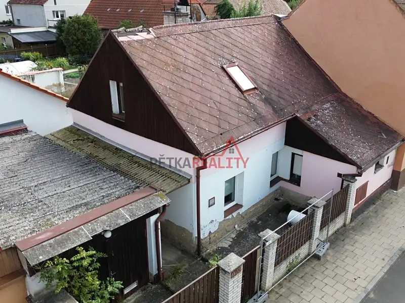 Prodej rodinného domu 80 m², pozemek 615 m², Lenešice – náhled fotky 1