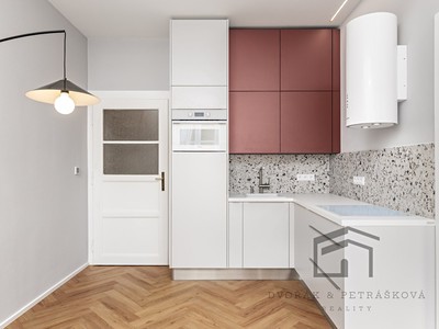 Pronájem bytu 2+kk 52 m²