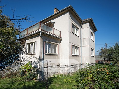 Prodej  rodinného domu 297 m², pozemek 1 752 m²