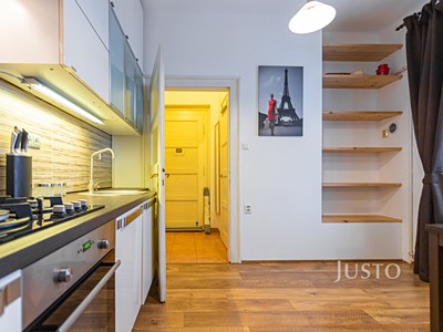 Pronájem bytu 2+kk 40 m²