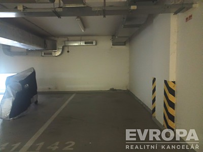 Нерухомість в оренду, 18 м² (2 з 4)