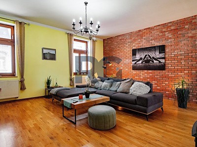 Prodej  vícegeneračního domu 565 m², pozemek 903 m²