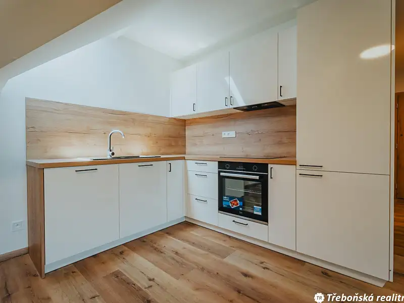 Prodej bytu 3+kk 67 m², Chlum u Třeboně – náhled fotky 2