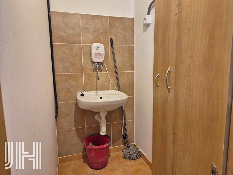 Gewerbefläche zur Miete, 70 m² (7 von 9)
