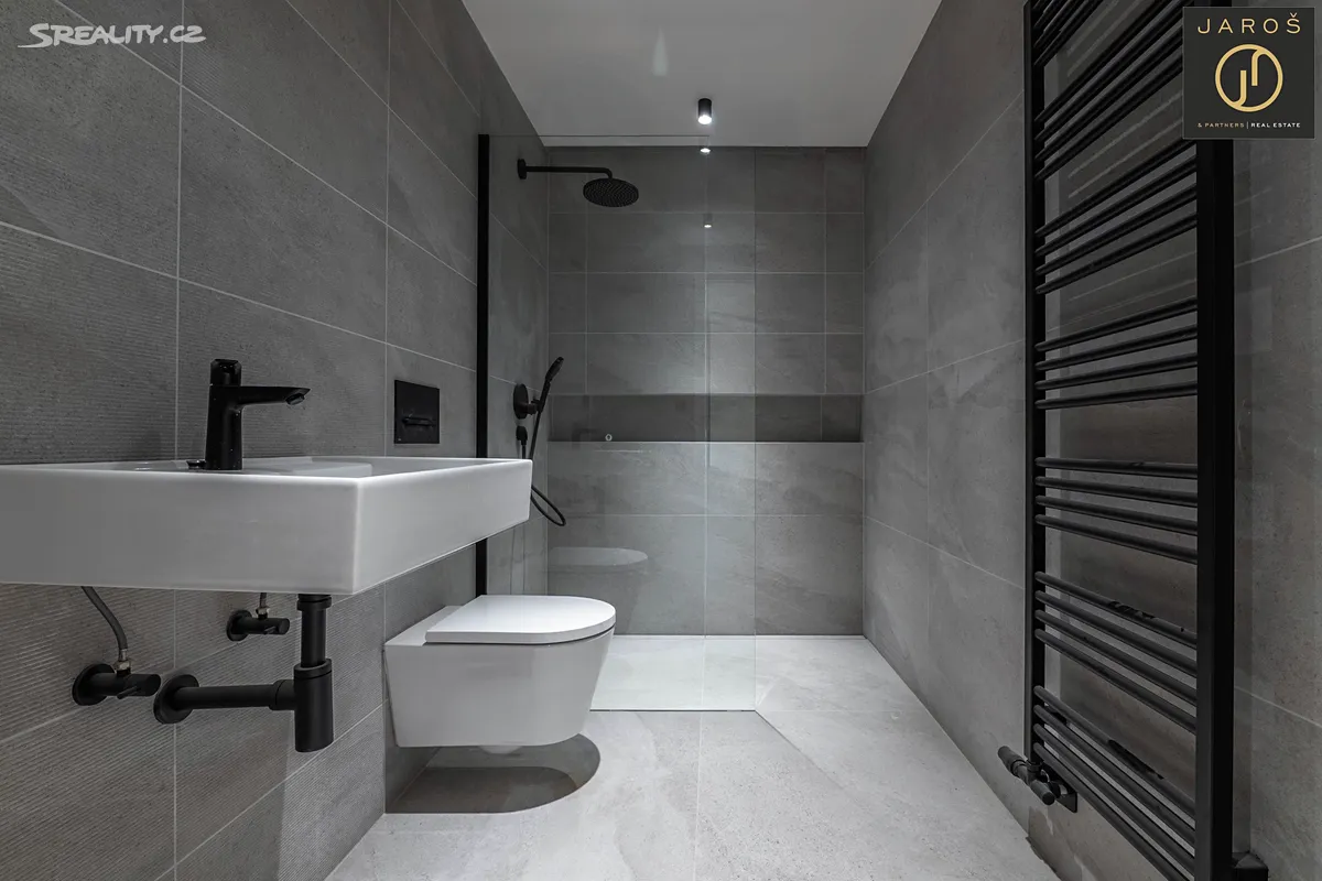 Prodej apartmánů 60 m² - Изглед 2