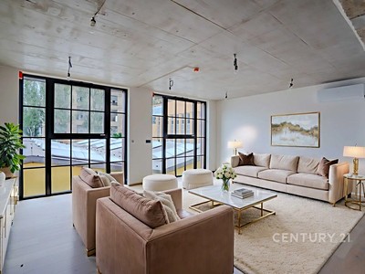 Prodej bytu atypické 176 m² (Mezonet)