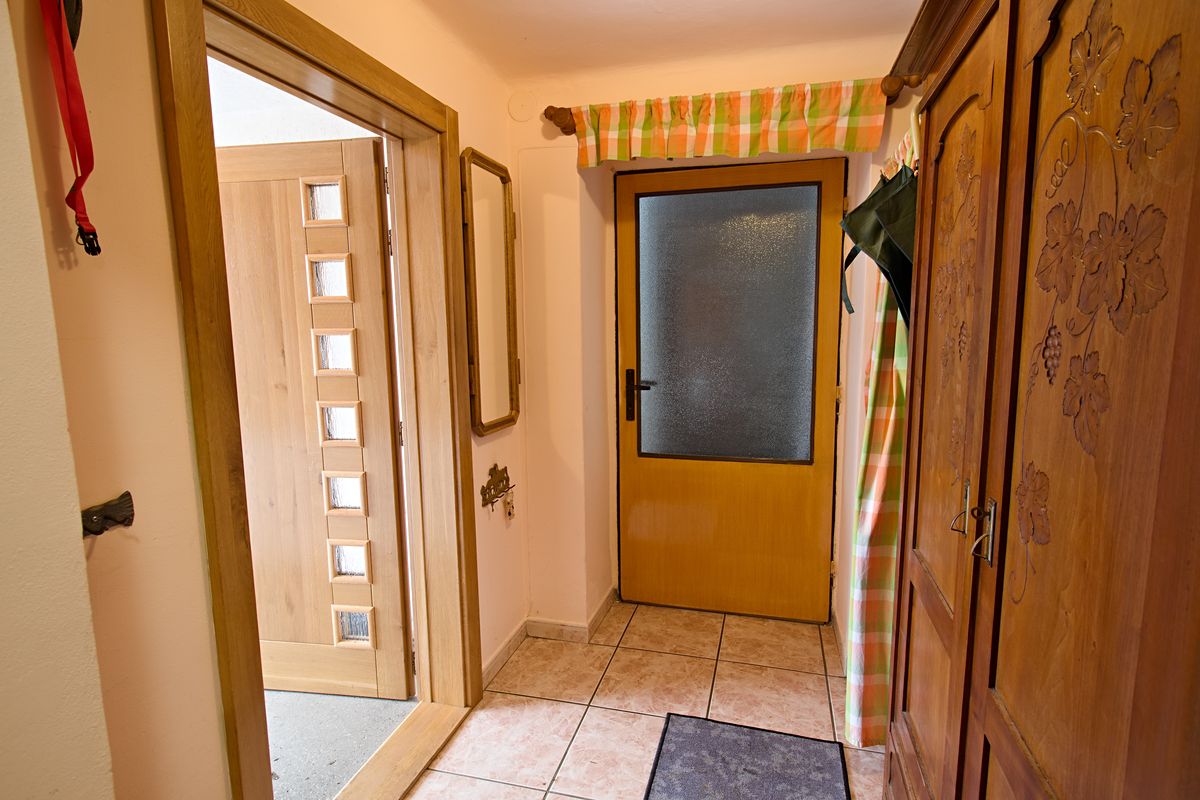 Prodej rodinného domu 143 m², pozemek 183 m² – fotografie 5