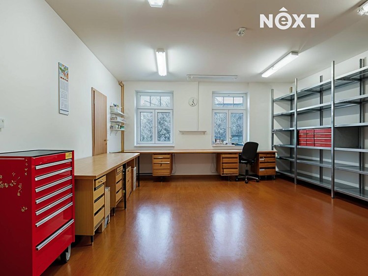 Gewerbefläche zur Miete, 200 m² (1 von 4)