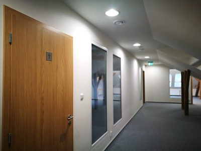 Pronájem komerčního prostoru, 111 m² (2 z 11)