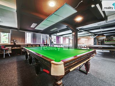 Prodej komerční nemovitosti 4196 m²