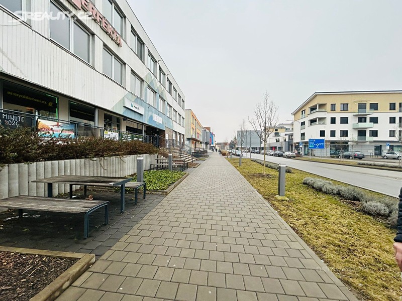 Pronájem obchodního prostoru 86 m², Veselí nad Moravou